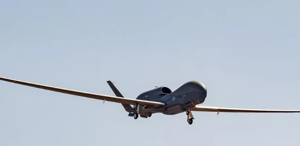 Caças da Otan abatem drone na Letônia e acionam alerta na fronteira