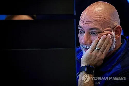 뉴욕증시, 국채금리 하락에 상승 출발