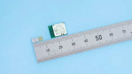 Winziges Funkmodul ES4L15MA1: Bluetooth LE, Matter und Zigbee auf 28 mm²