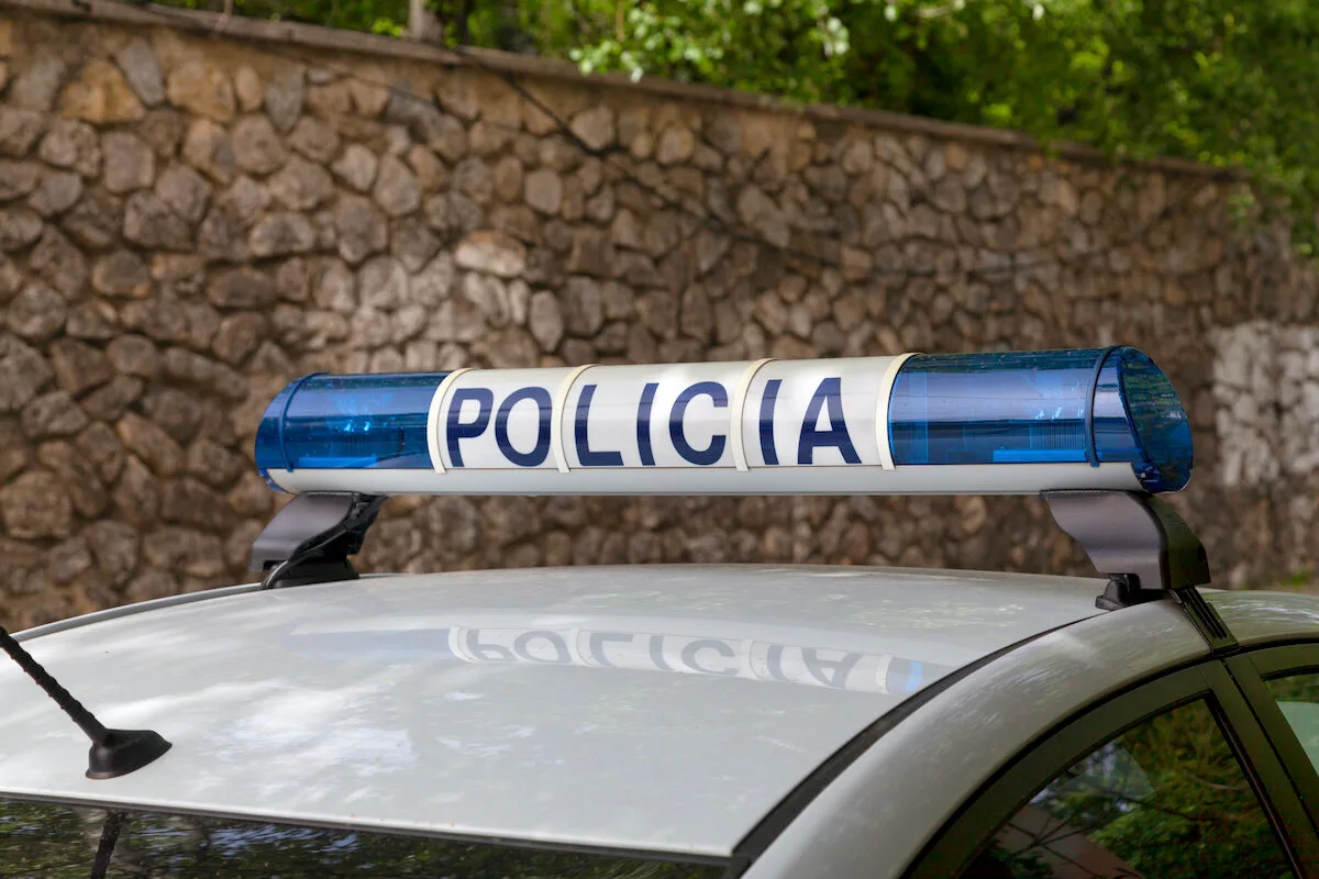 Português de 20 anos morto à facada numa praia na Albânia