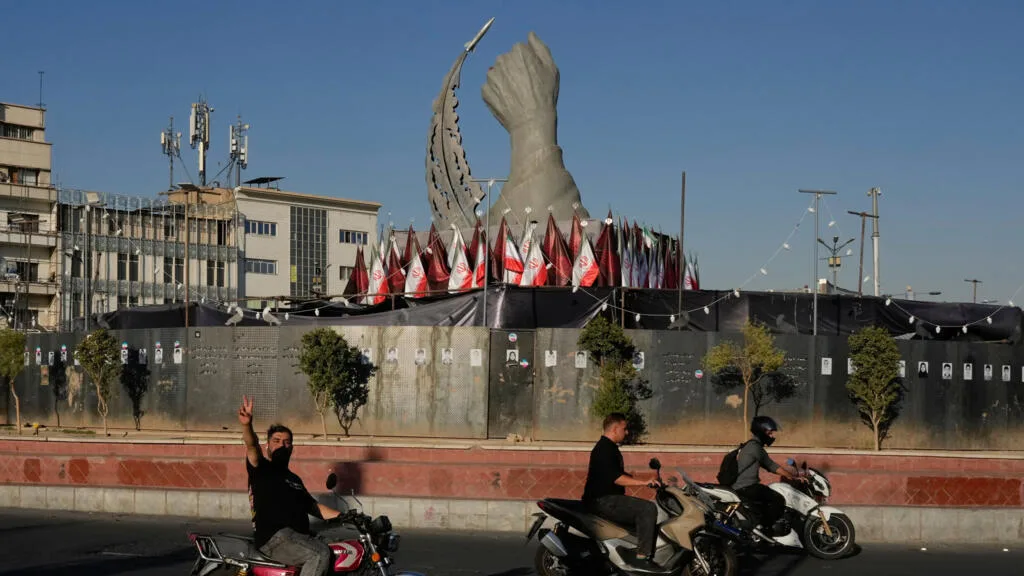 L'Iran ferme un centre culturel lié à l'ambassade de France, accusé d'"activités illégales"