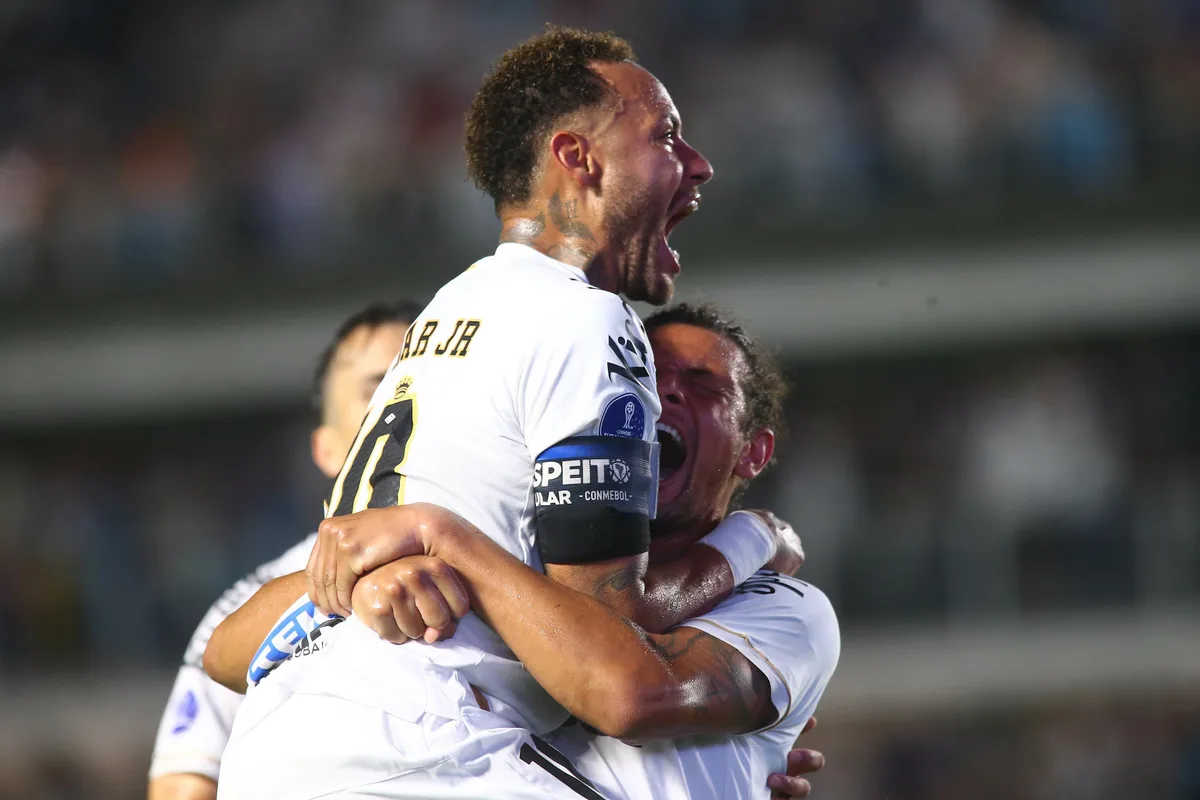 Santos 2 x 1 Macará: assista aos melhores momentos