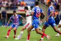 Brasileirão: Remo busca empate com Bragantino, mas segue longe de deixar Z4