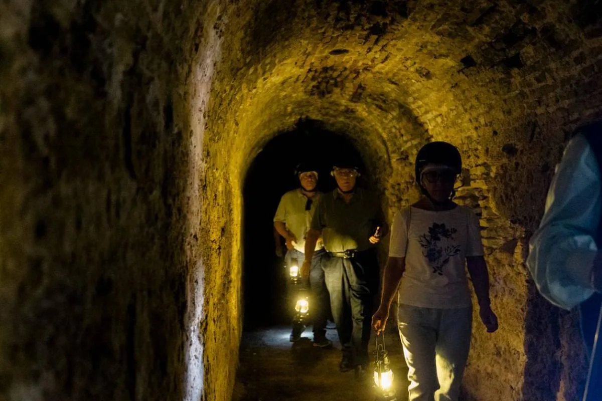 Cádiz accede a uno de sus lugares más enigmáticos: las Cuevas de María Moco