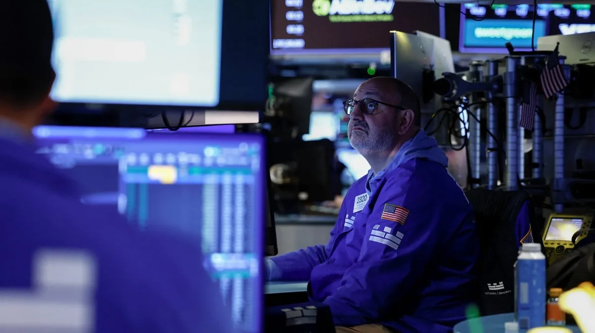 El riesgo país se acerca a los 500 puntos y las acciones argentinas en Wall Street caen hasta 5%