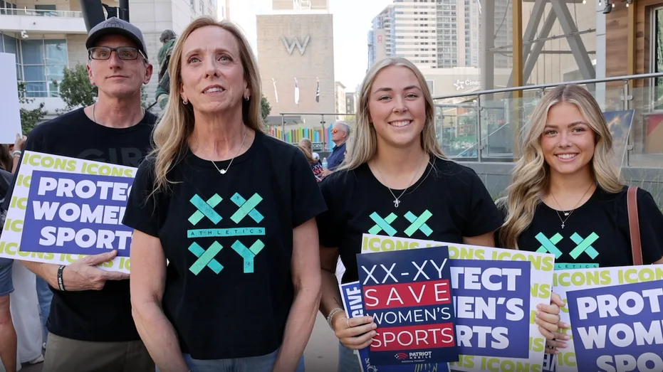 Mom of ex-SJSU volleyball star Brooke Slusser leads 8th 'Sophie Night' rally in Dallas before Fever vs Wings