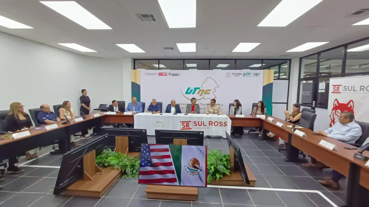 Firman convenio histórico para ofrecer doble titulación universitaria en México y Estados Unidos