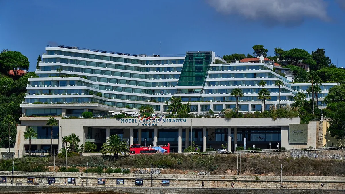 Hotel Miragem em Cascais faz despedimento coletivo por obras