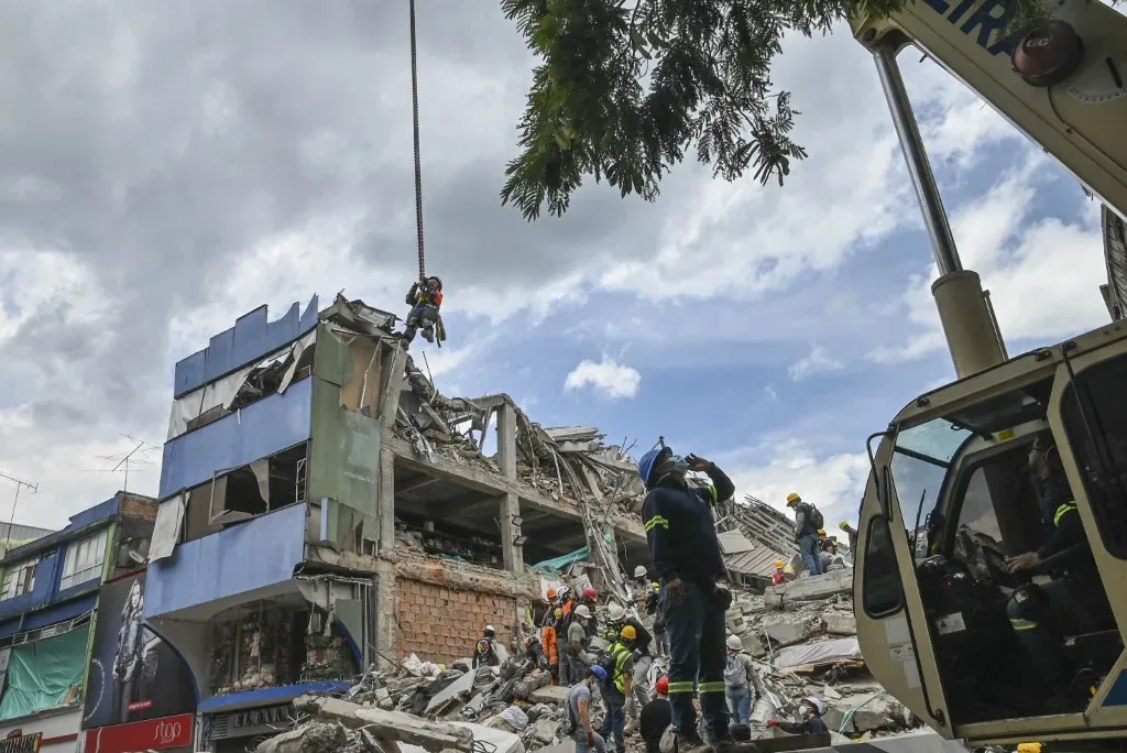 Mortos por terremoto na Colômbia chegam a 288, enquanto número de desaparecidos cai para 202