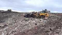'Perfect storm' could lead to rubbish piling up on Scotland's streets, experts warn