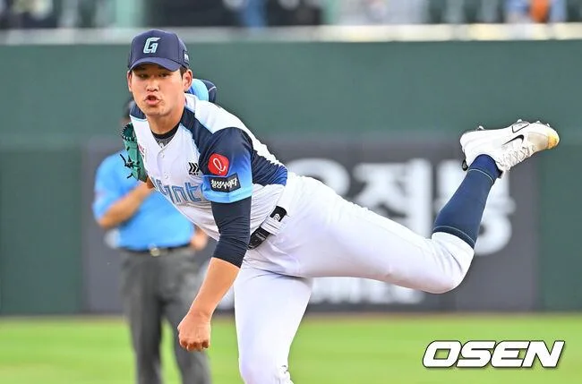 AG 걱정해야 하나...김진욱 '엘롯라시코' 시즌 최다 7실점, 4⅔이닝 강판 [오!쎈 부산]