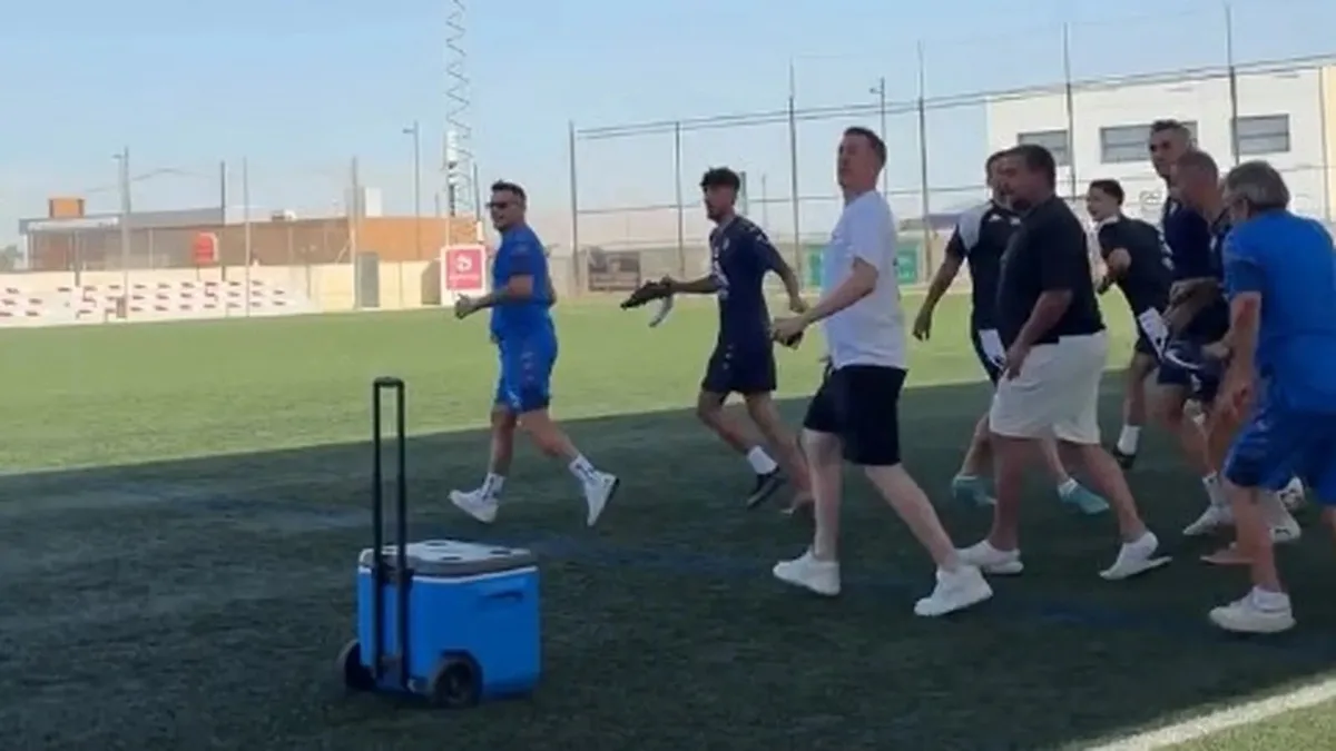 Terremoto assusta jogadores de clube espanhol durante treino: veja o momento