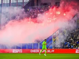 Football. Des supporters blessés aux Pays-Bas après des jets de feux d’artifice en plein match