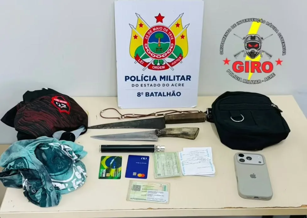 PM prende dupla que usou faca para roubar celular em Sena Madureira