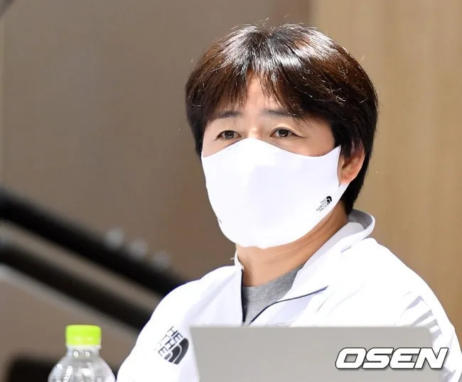 '해외도 주목한 촌극' 정성숙 女 유도 감독, 결국 사퇴 선언...'100g' 실격에 은폐 논란까지 "정수진에게 미안하고 죄스럽다"