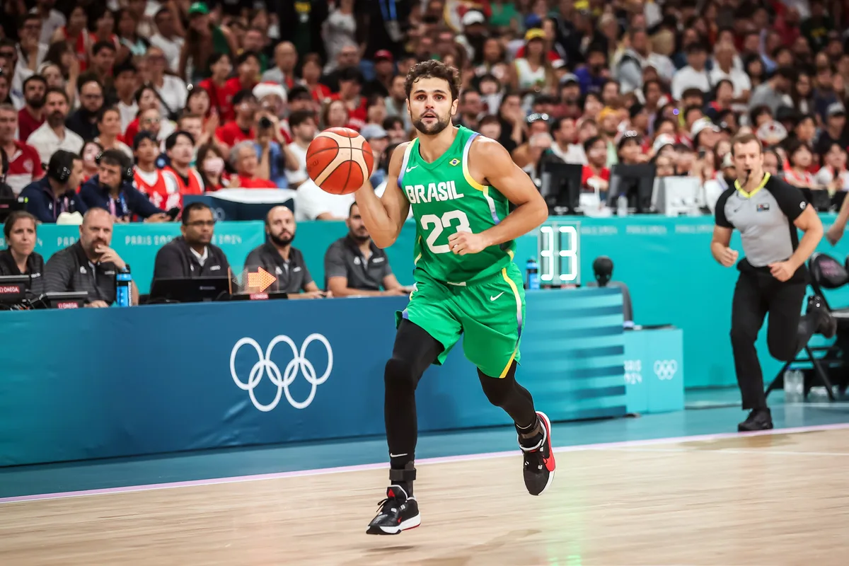 Brasil tem volta de Raulzinho nas eliminatórias da Copa do Mundo de basquete; veja os convocados
