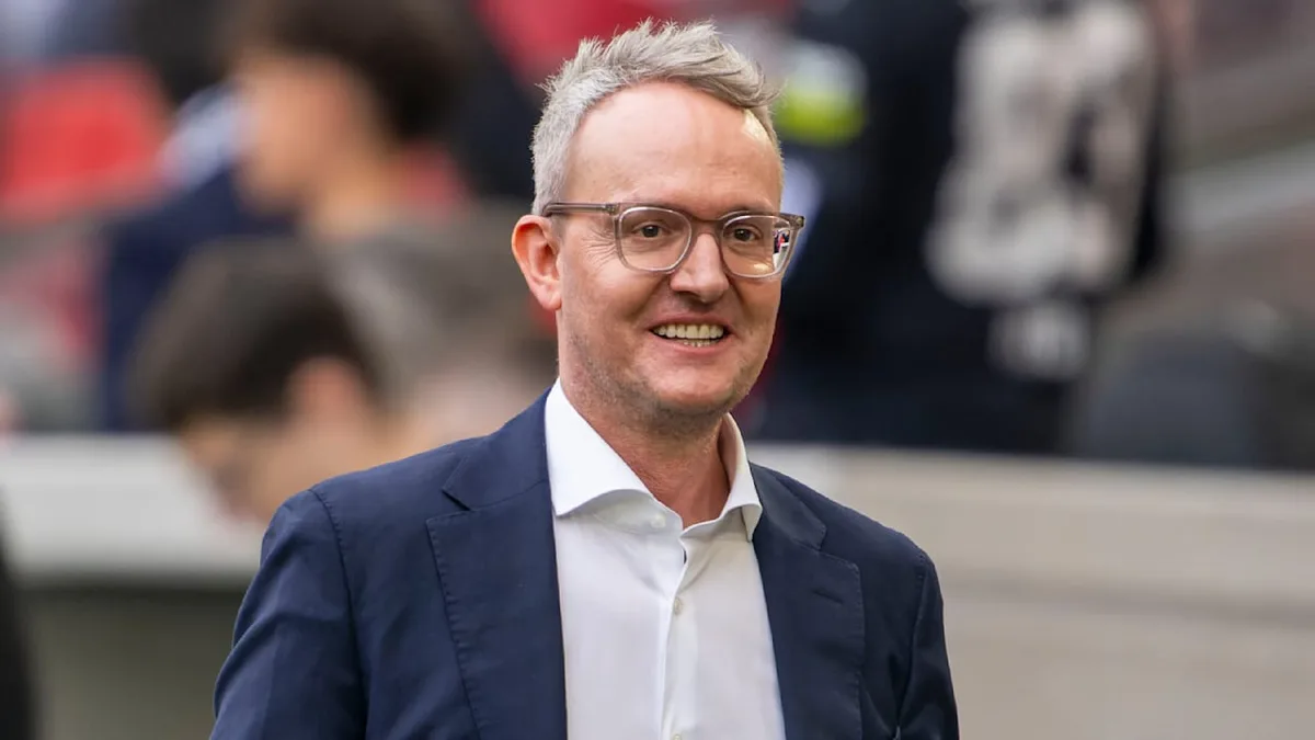 Gelder fließen trotz Verkauf - MHP-Entwarnung beim VfB