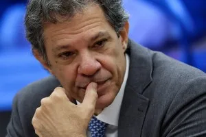 Confio na PF como instituição; não significa que todos agem corretamente, diz Haddad