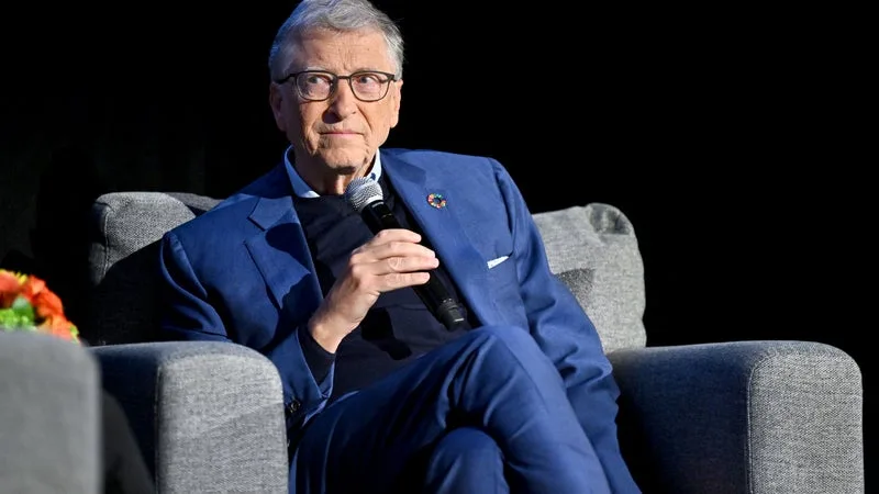"Les cyberattaques constitueront le défi le plus marquant au cours de l'année à venir": Bill Gates s'inquiète du potentiel destructeur de l'IA en matière de cybersécurité, bien plus immédiat qu'une "IA incontrôlable"