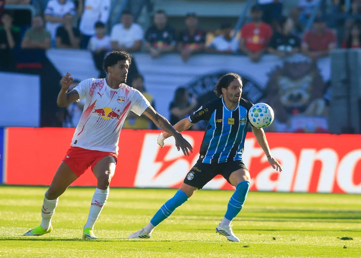 Grêmio toma gol nos acréscimos e perde do Bragantino pelo Brasileirão