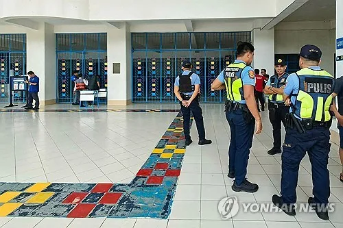 필리핀 10대, 학교서 총기 난사…바디캠으로 범행 온라인 생중계