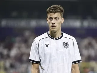 Mercato. Les supporters du PAOK essayent de faire capoter le départ d’un de leur joueur