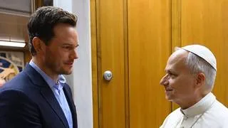 Chris Pratt y el papa León XIV se unen en un documental en el Vaticano