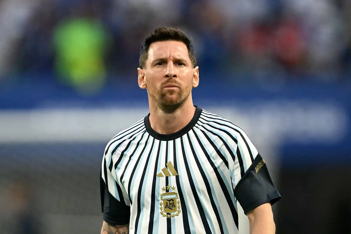 Messi diz ter 'muitas d�vidas' sobre continuar jogando por 'muito mais tempo'