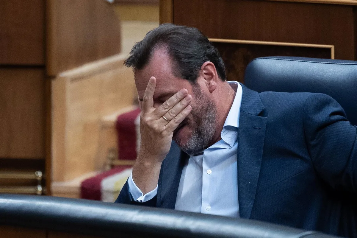 Óscar Puente ofrece a Ayuso hacerse cargo de los Cercanías de Madrid tras sus continuas críticas a la gestión del Gobierno: “Se quejan pero no los quieren”