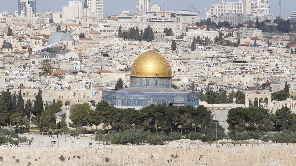 Noruega quer impor penas de prisão para quem negociar com colonatos israelitas na Cisjordânia