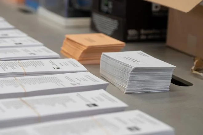 El Supremo estudiará si suspende las elecciones a petición de la primera acusación que denunció la 'ley de nietos'