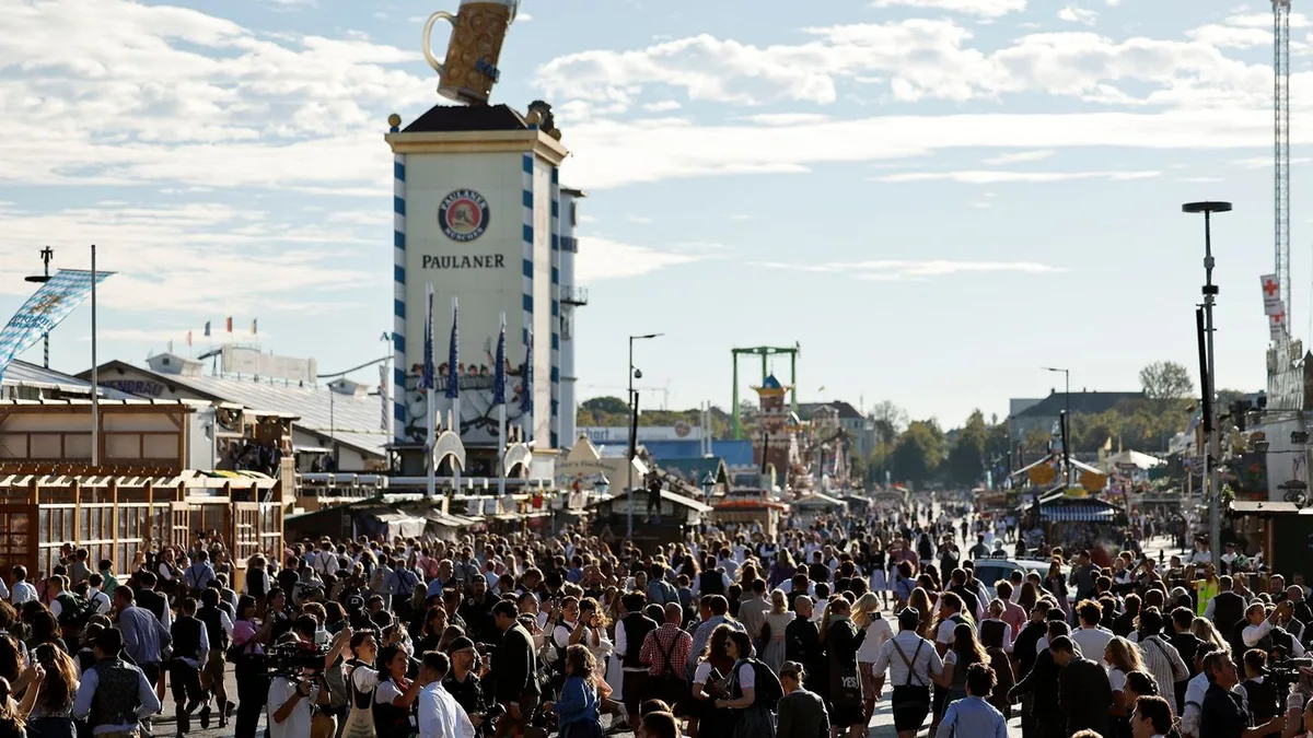 "O'zapft is!" : Grüne Premiere auf dem Münchner Oktoberfest: Der Wiesn-Auftakt im TV