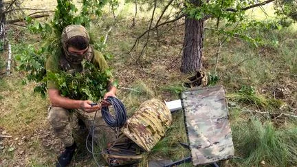 Guerre en Ukraine : des drones ukrainiens privés de connexion au réseau Starlink, un coup dur sur lequel plane l'ombre de Washington