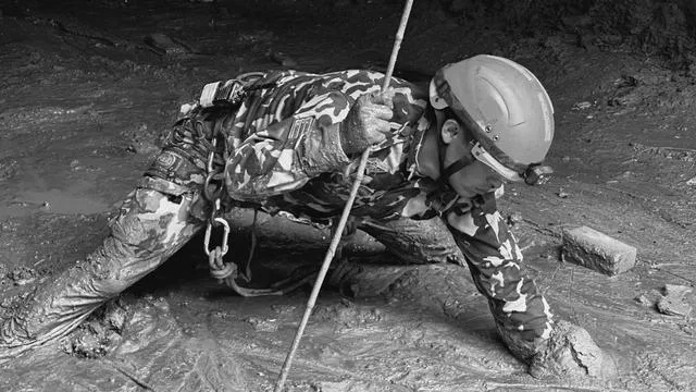 Flut in Nepal: »Wir treffen Menschen, die nicht mehr reden können«