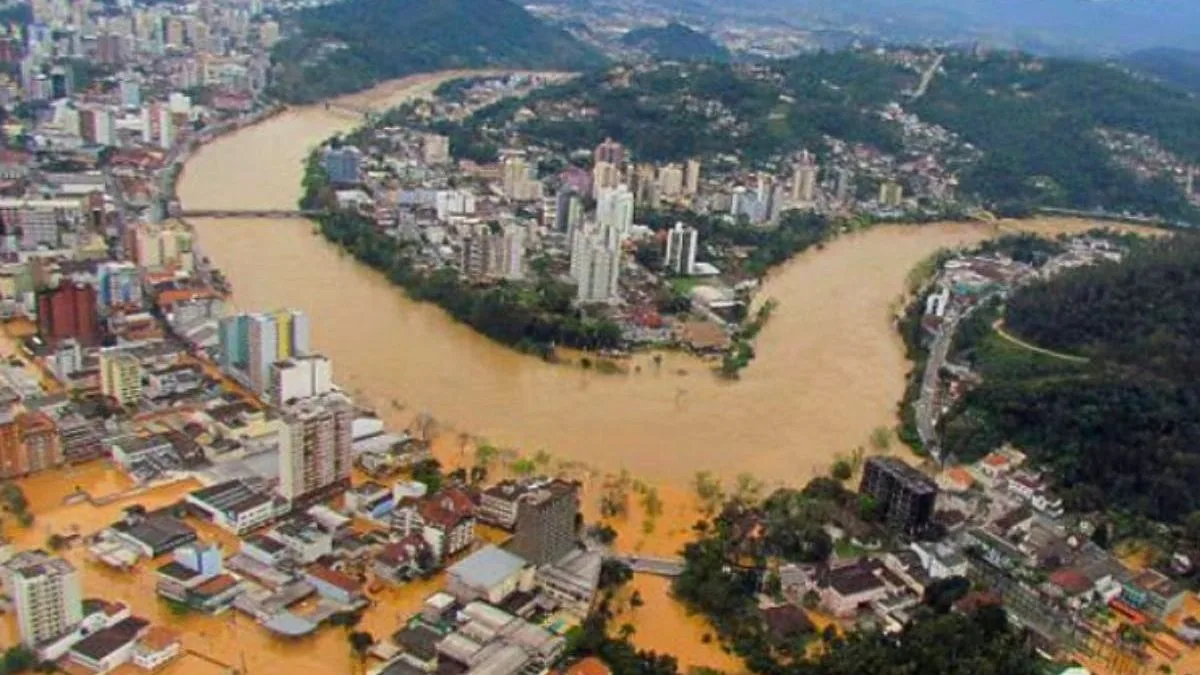 Blumenau ganha novas estratégias de alerta e proteção diante das catástrofes climáticas e dos impactos do El Niño com novo plano de contingência do Estado