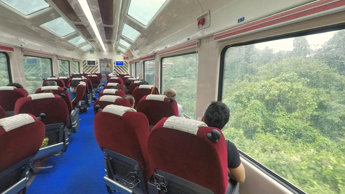 Vistadome coach set for Keralam debut on Madurai–Guruvayur Express