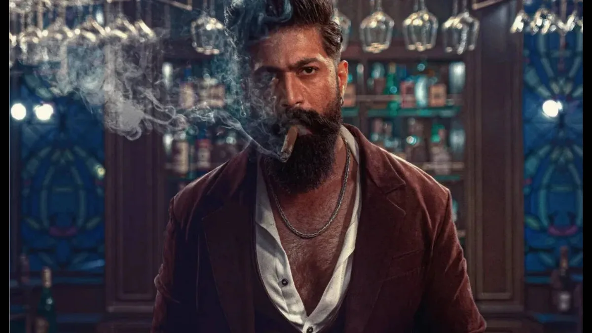 'Toxic' Vulgarity Debate: Yash says he hasn’t even kissed