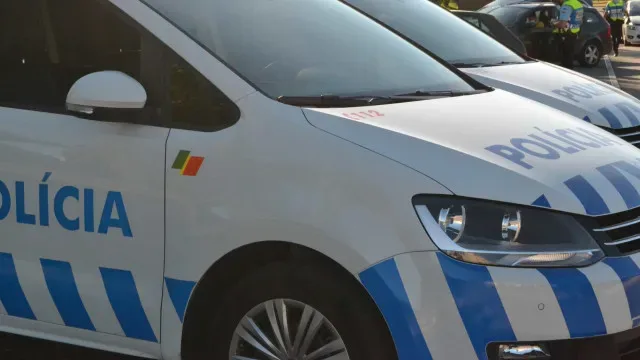 PSP detém casal por furto qualificado e abuso de cartão: "Reiterado"