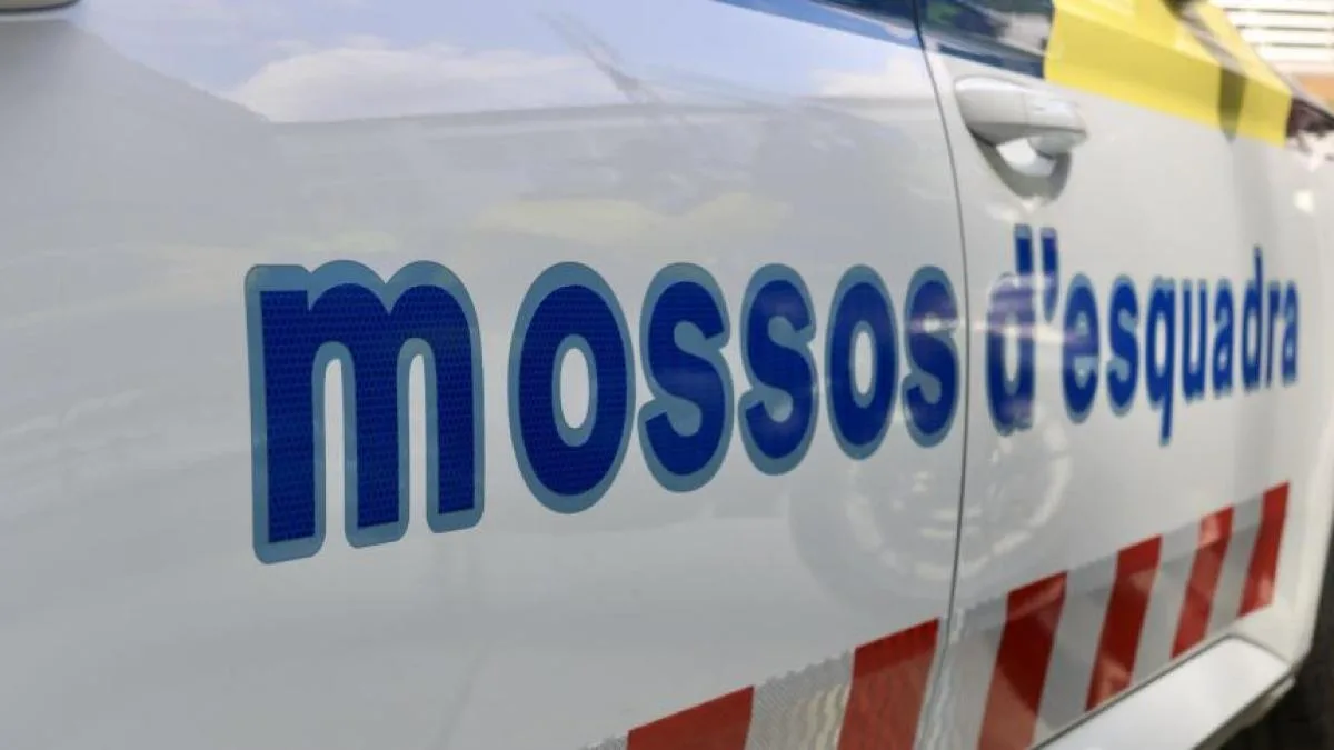 Una mujer, herida en un tiroteo de madrugada en Badalona