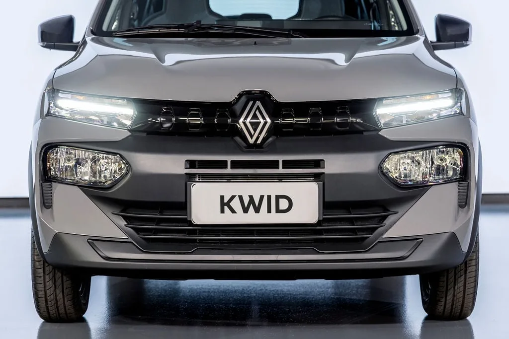Renault Kwid 2027 tem novo visual, duas telas e preço de R$ 71.090