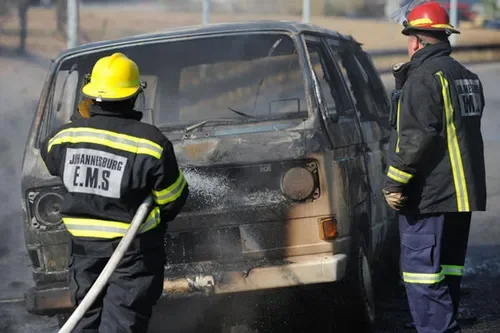 Horror Midrand crash: Five dead after taxi overturns and catches fire