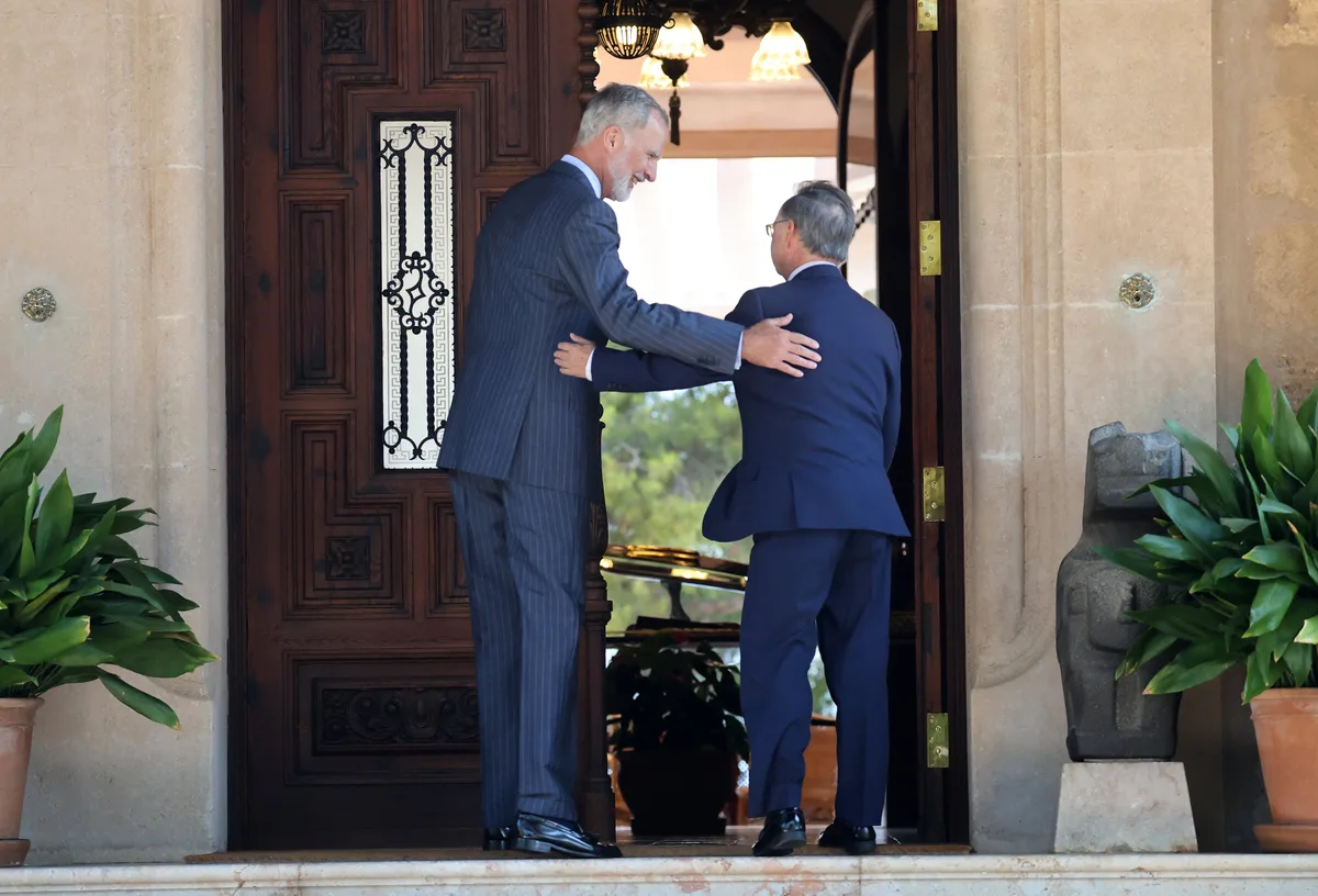 El Gobierno sondeó al Rey sobre la oportunidad de hacer una llamada a Mohamed VI por la crisis de Ceuta