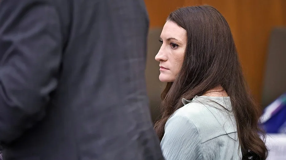 Social media is Lindsay Clancy wild card that could tilt potential retrial to the defense, retired judge says