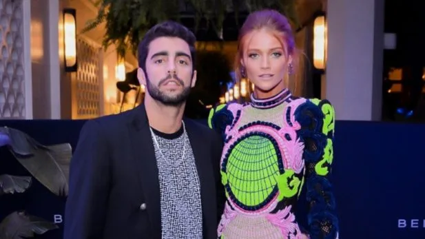Pedro Scooby esclarece motivo de separação de Cintia Dicker e faz revelação sobre vida amorosa; assista Pedro Scooby esclarece fim do casamento com Cíntia Dicker e nega traição: “Não estou ficando com ninguém”; assista