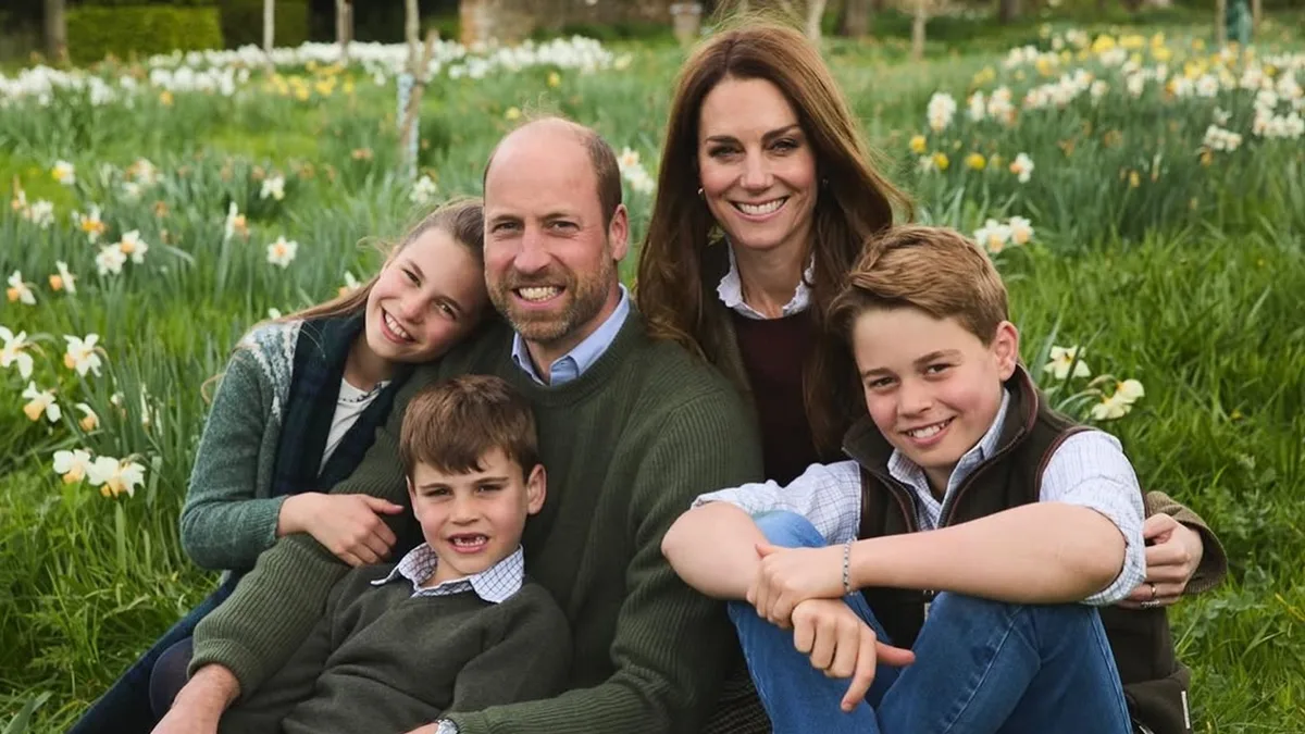 El principe Guillermo y Kate Middleton reaccionan al regreso de los Sussex a Reino Unido: el primer plan familiar que han hecho con sus hijos