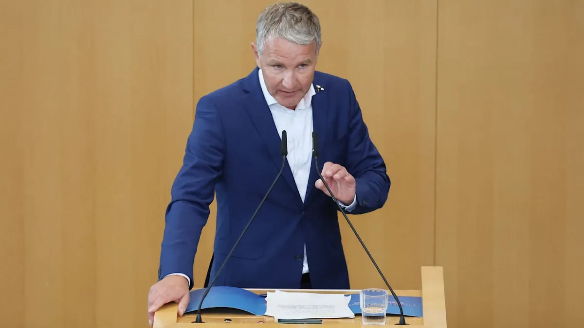 Voigt übersteht Misstrauensvotum - Höcke scheitert in Thüringen