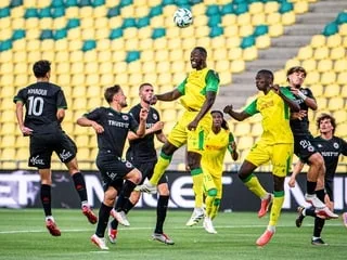 Ligue 2. Clubs historiques, rachats, partenariat… Pourquoi le championnat n’a jamais été aussi dense ?