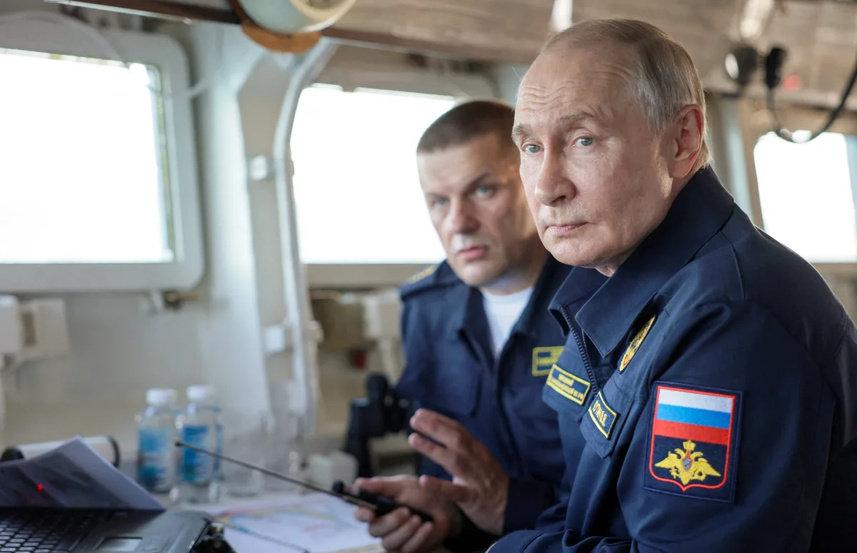 Denuncian que el partido de Putin recibió financiación extranjera luego de vetar a un bloque opositor por la misma causa