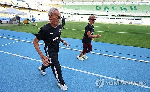 106세 최고령, 대구세계마스터즈육상 첫 경기 원반던지기 출전