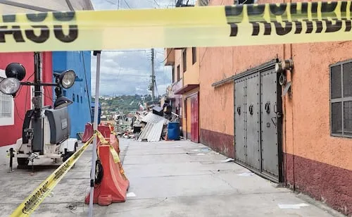 Avanza la demolición de viviendas dañadas por explosión en Á. Obregón